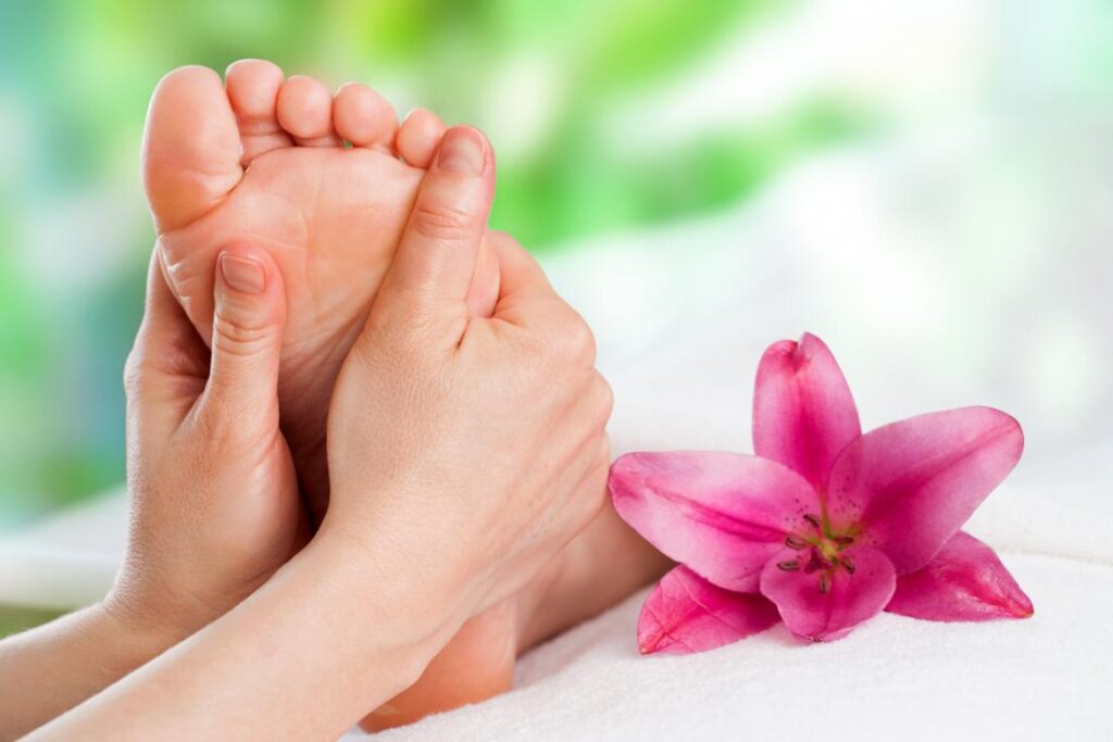 Reflexology and foot massage in Islington London